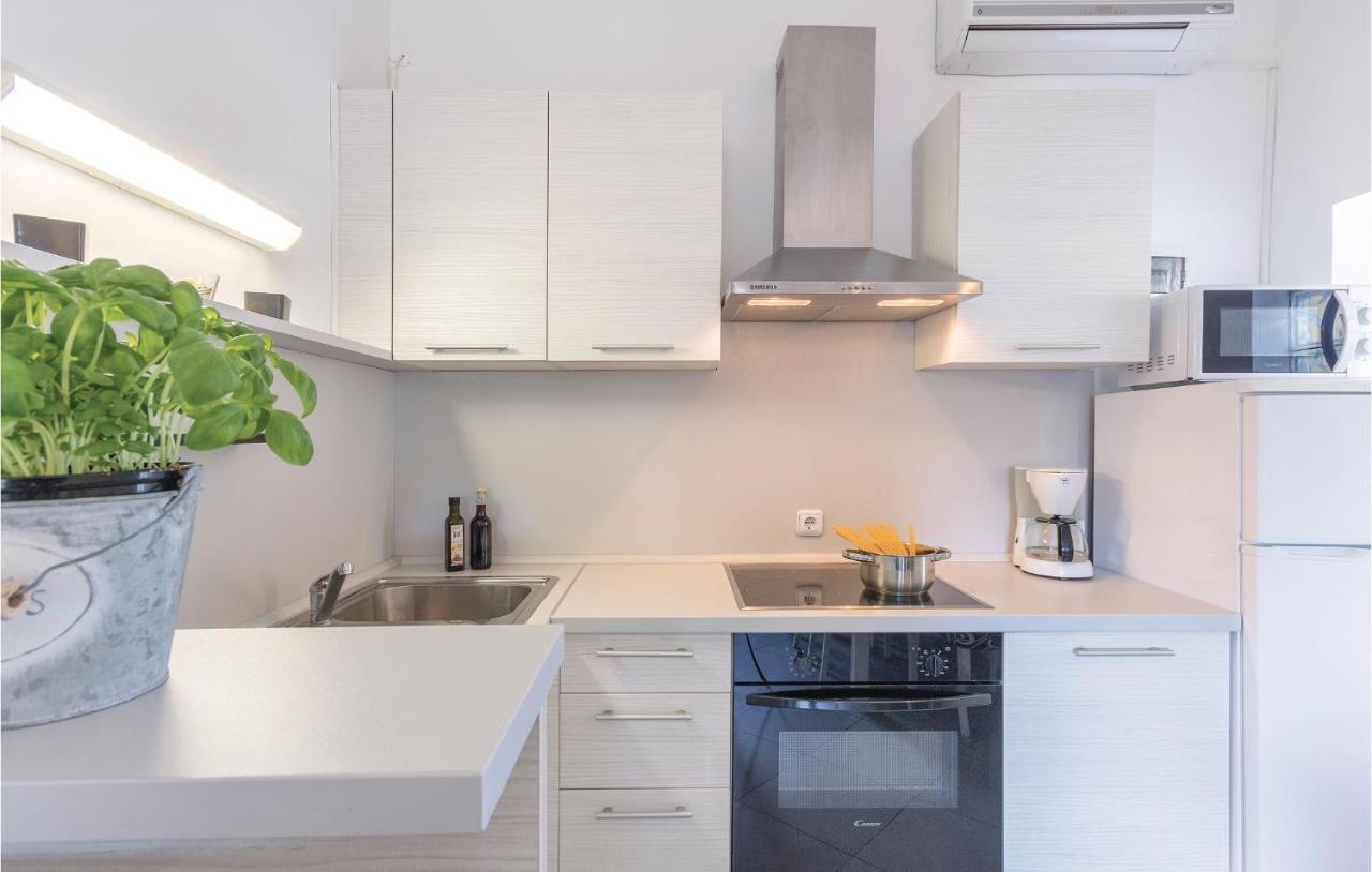 Amazing Apartment In Medulin With Wifi Екстер'єр фото
