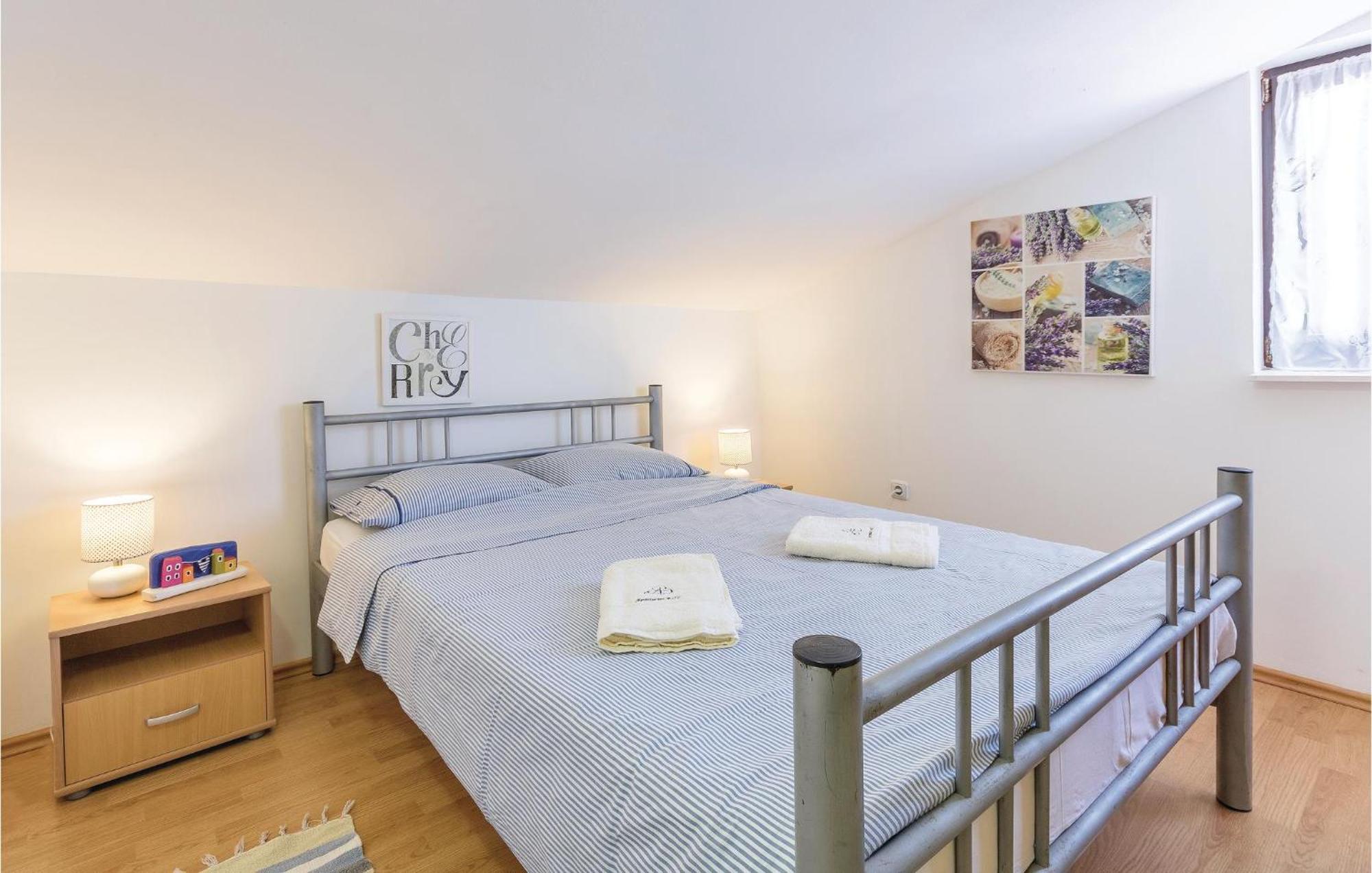 Amazing Apartment In Medulin With Wifi Екстер'єр фото